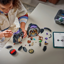 Load image into Gallery viewer, Lego Harry Potter Cauldron: Secret Potions Classroom 76464