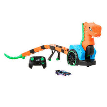 Load image into Gallery viewer, Hot Wheels Lets Race Slither N Strike Remote Control