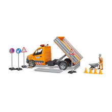 Load image into Gallery viewer, Bruder 02677 MB Sprinter and Worker