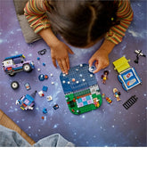 Load image into Gallery viewer, Lego Friends 42603 Stargazing Camping Vehicle