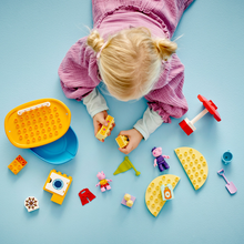 Load image into Gallery viewer, Lego Duplo 10432 Peppa Pig Boat Trip