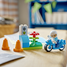 Load image into Gallery viewer, Lego Duplo 10471 Blue Police Motorcycle