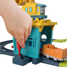 Load image into Gallery viewer, Thomas & Friends Fix 'em Up Friends Track Set