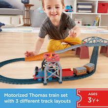 Load image into Gallery viewer, Thomas & Friends 3-in-1 Motorised Package Pickup Track Set