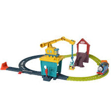 Load image into Gallery viewer, Thomas & Friends Fix 'em Up Friends Track Set