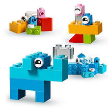Load image into Gallery viewer, LEGO Classic 10713 Creative Suitcase Building Bricks