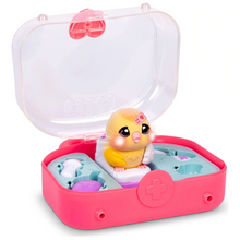 Load image into Gallery viewer, Little Live Pets Ouchies Chirpy The Chick Vet Kit

