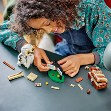 Load image into Gallery viewer, Lego Harry Potter™ Hedwig™ At 4 Privet Drive 76425
