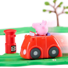 Load image into Gallery viewer, Peppa Whizz Around Peppa”s Little Red Car Set
