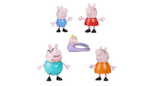 Load image into Gallery viewer, Peppa Pig Family Of 5 Figure Pack
