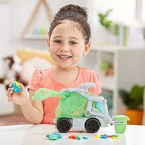 Play-Doh Wheels Dumpin’ Fun 2 in 1 Garbage Truck