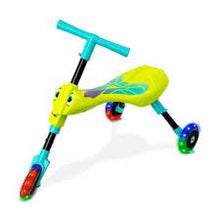 Load image into Gallery viewer, ScootieBug Firefly 3 Wheeled Tricycle
