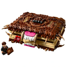 Load image into Gallery viewer, Lego Harry Potter 76449 Chomping Monster Book of Monsters
