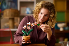 Load image into Gallery viewer, Lego Botanicals 10343 Mini Orchid
