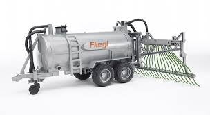 BRUDER 02020 FLIEGL TANKER WITH TOW HOSE DISTRIBUTOR